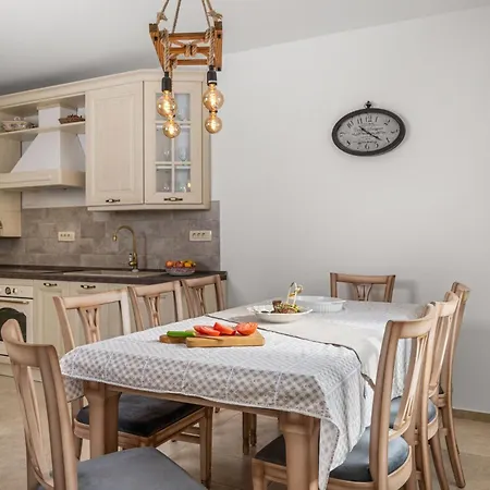 Antonia By Interhome *